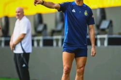 快船不断突破！，C罗连续十五场比赛得分超过败北全场沸腾不已(桥重难点突破)